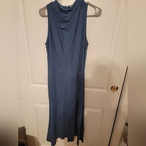 Elegant Blue Sleeveless Dress